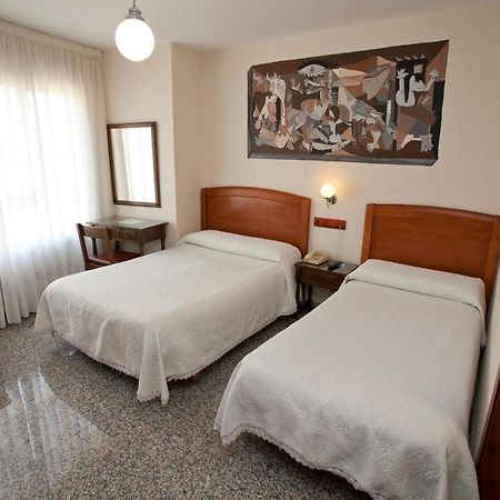 Hostal San Miguel Ponferrada Eksteriør bilde